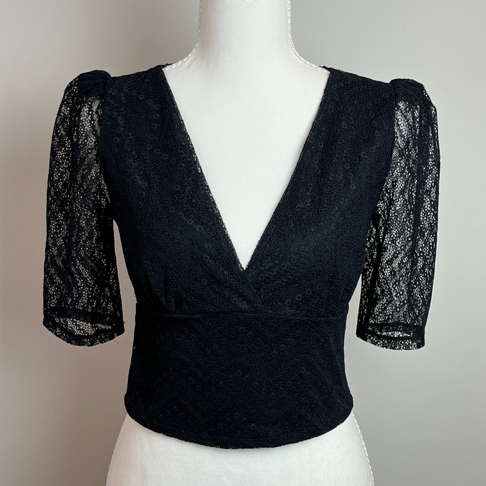 Bershka Womens Black Lace V-Neck Wrap Crop Top Puff Sleeve Size M